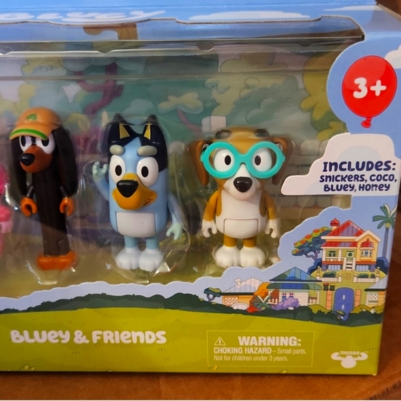 NIP Bluey and Friends snickers coco honey bluey disney four pack - Picture 3 of 6